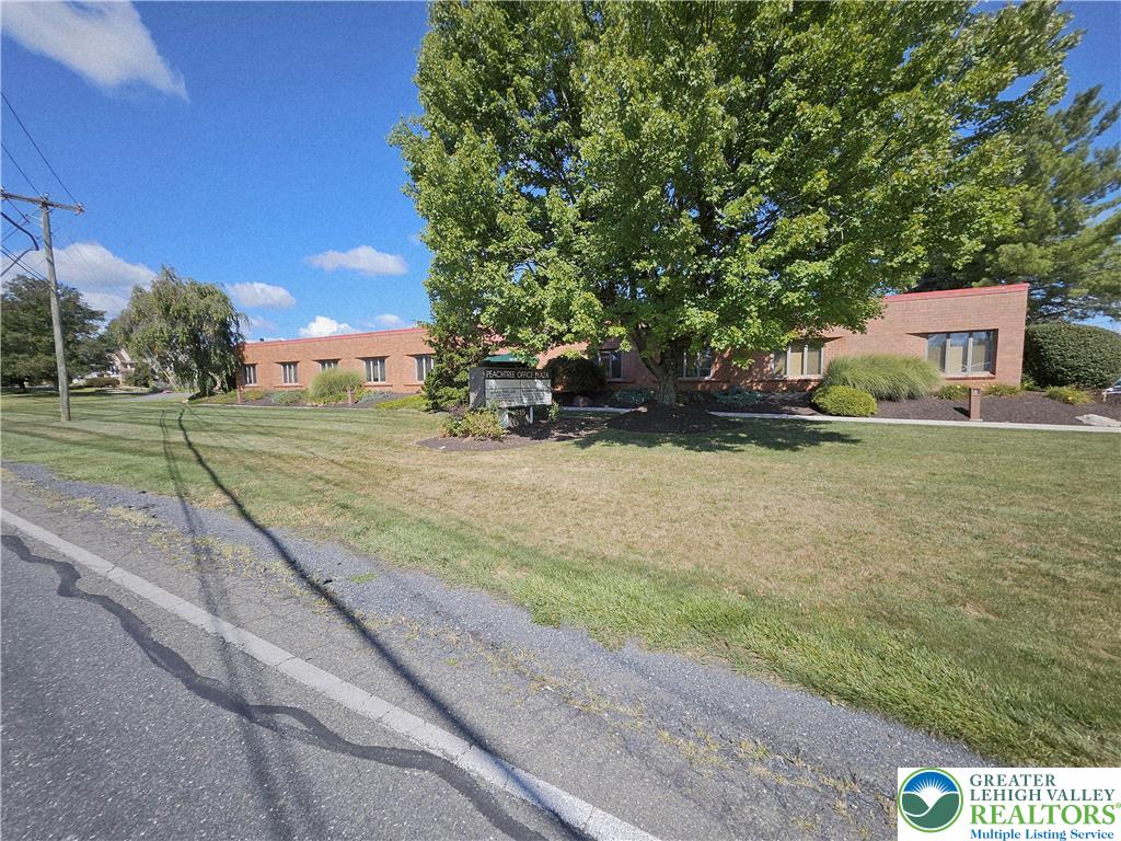 1815 Schadt Avenue Property Photo 9
