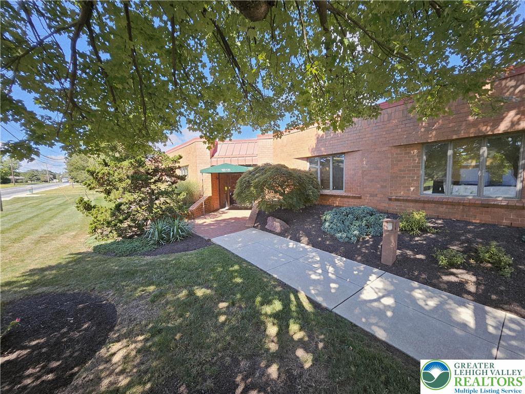 1815 Schadt Avenue Property Photo 15