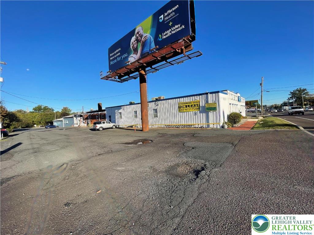 202 3rd Street Property Photo 18
