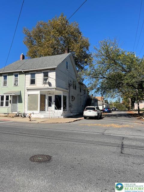 501 West Berwick Street Property Photo 1