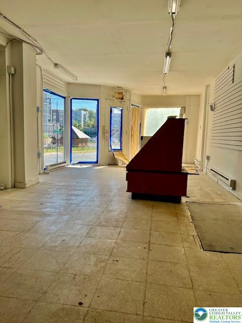 501 West Berwick Street Property Photo 5
