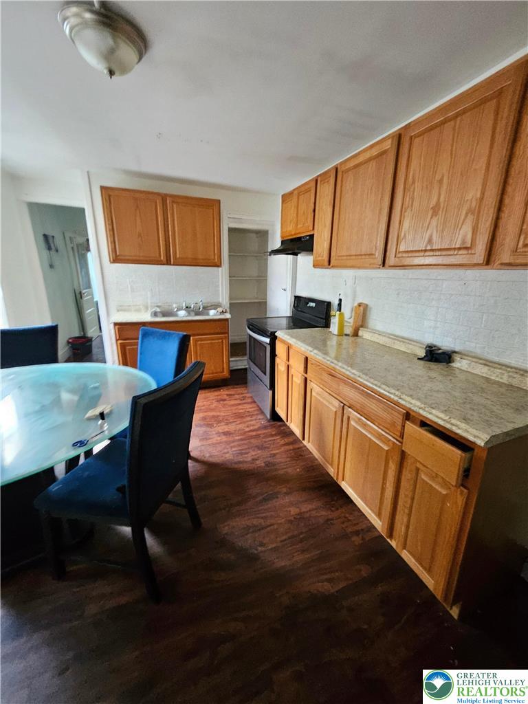30 North 2nd Street 2 Property Photo 17