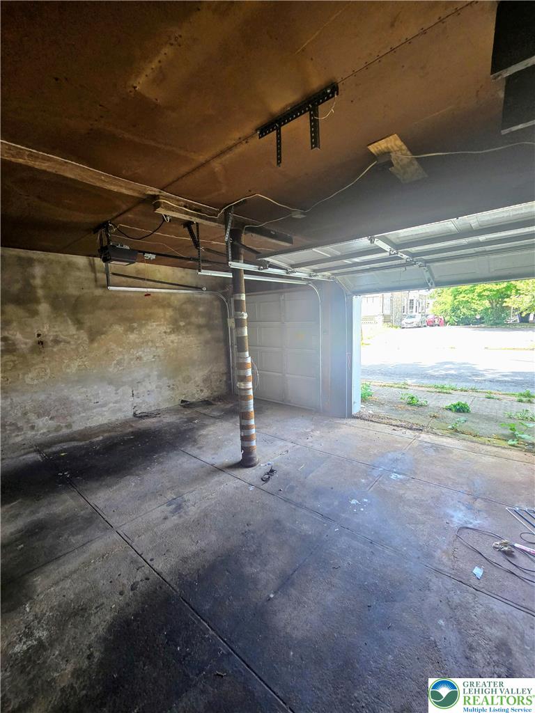 767686 Property Photo 8