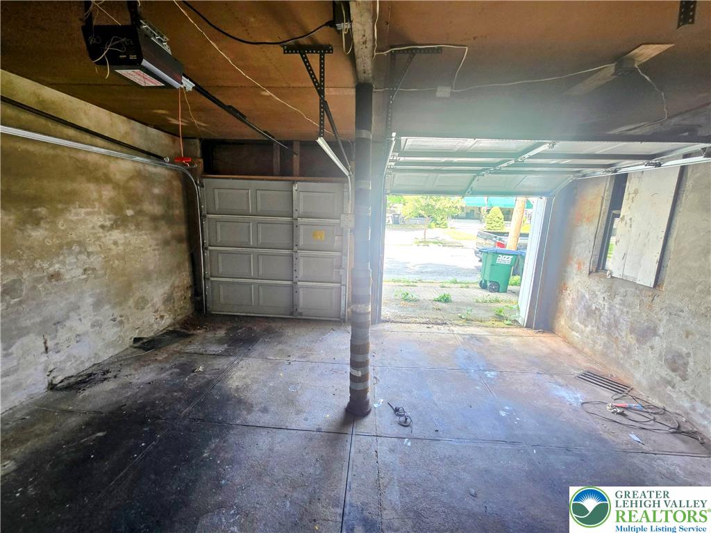 767686 Property Photo 9