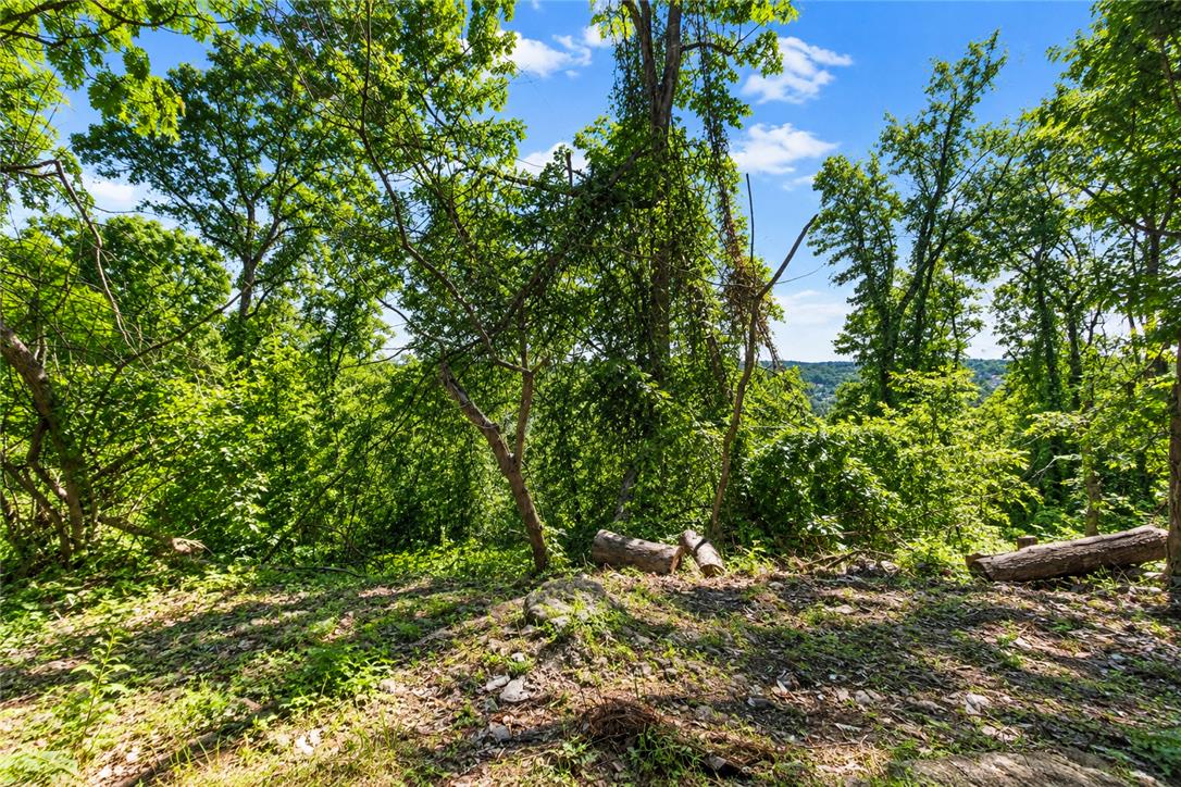 W Lafayette Street Property Photo 4