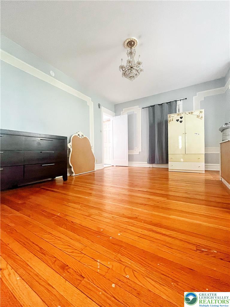 1831 Hamilton Property Photo 13