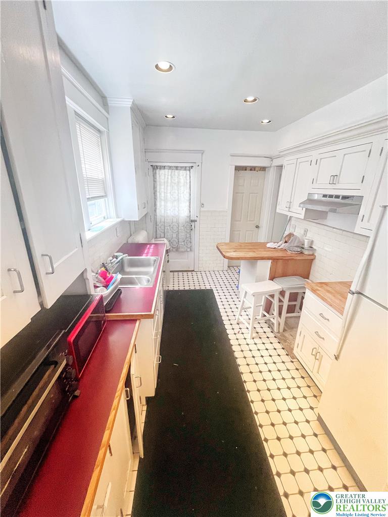 1831 Hamilton Property Photo 20