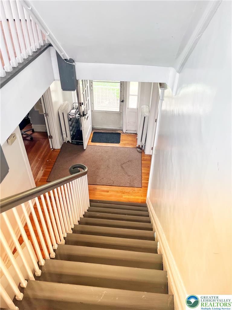 1831 Hamilton Property Photo 33