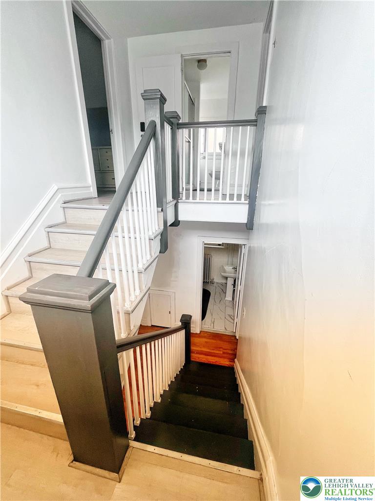 1831 Hamilton Property Photo 40