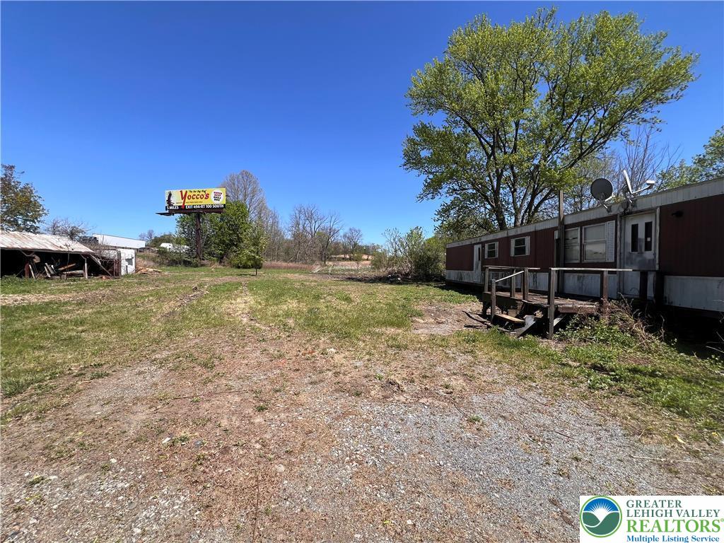 10425 Old 22 Property Photo 14