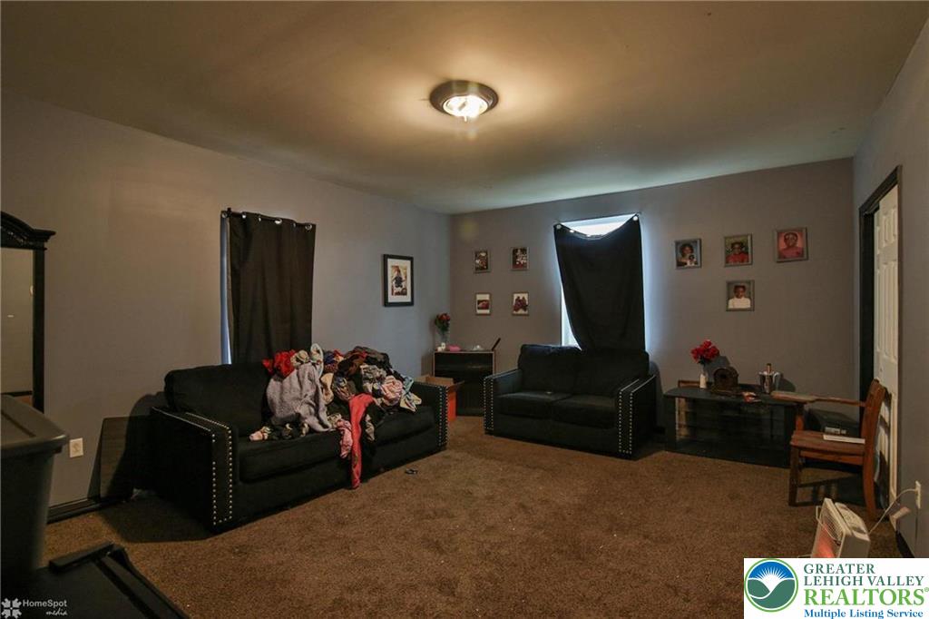 10425 Old 22 Road Property Photo 9