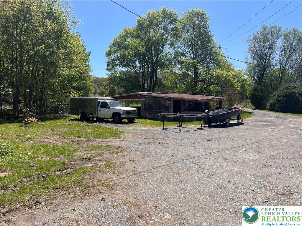 10425 Old 22 Road Property Photo 12