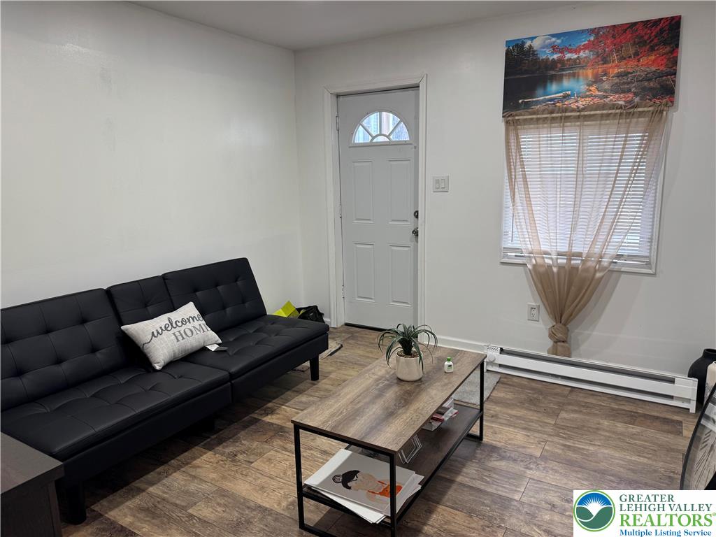 219 West Water Street Property Photo 2