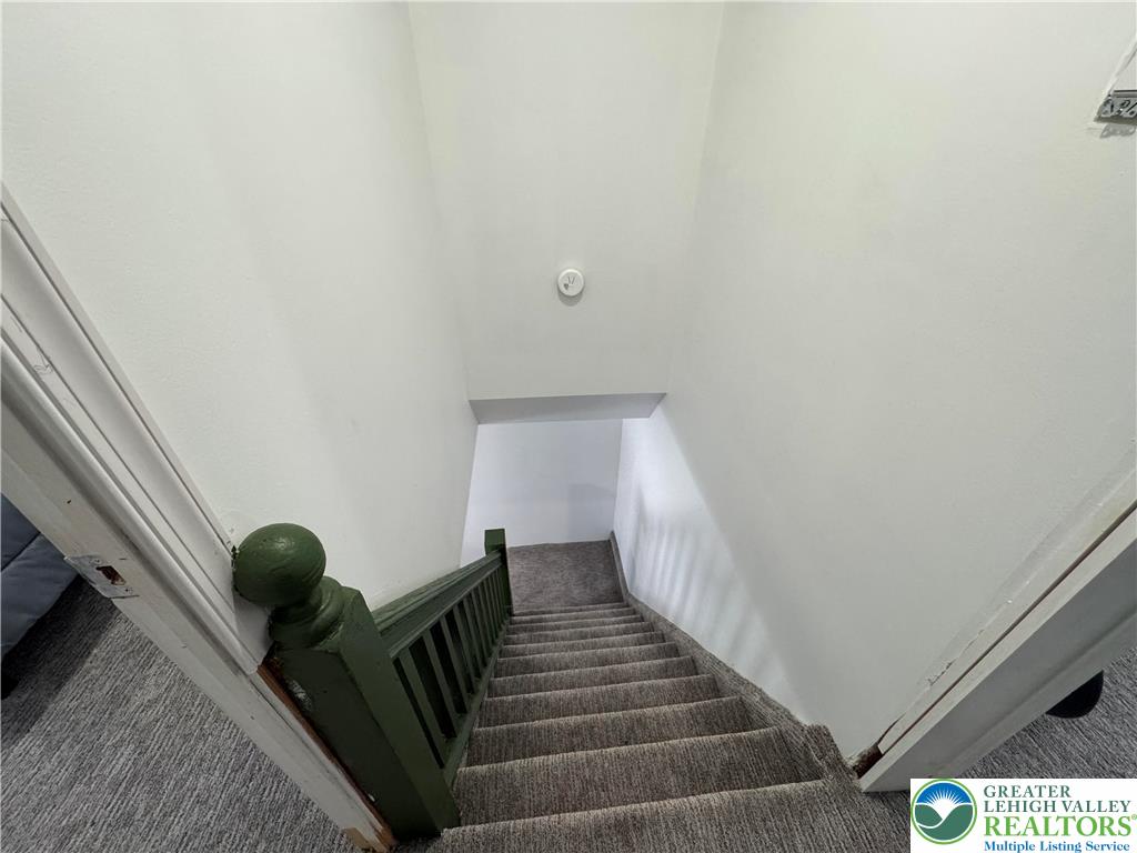 219 West Water Street Property Photo 13