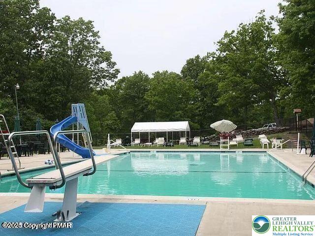 Spring Court Property Photo 5