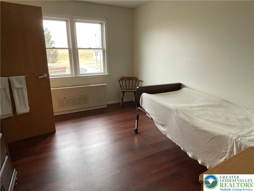 4315 Washington Street Property Photo 11