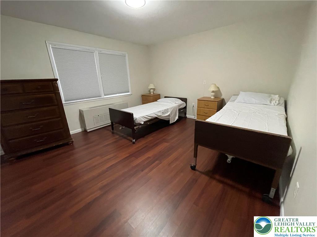 4315 Washington Street Property Photo 14
