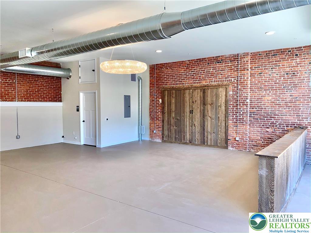 101 North 8th Street Property Photo 19