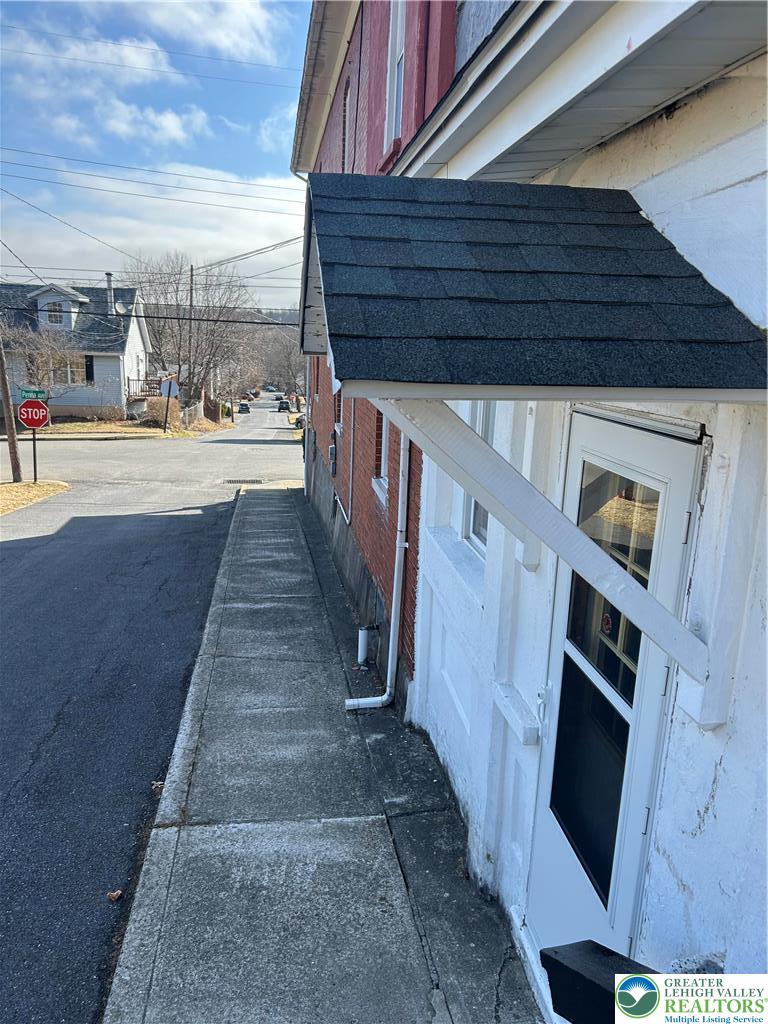 412 Pennsylvania Avenue Property Photo 22