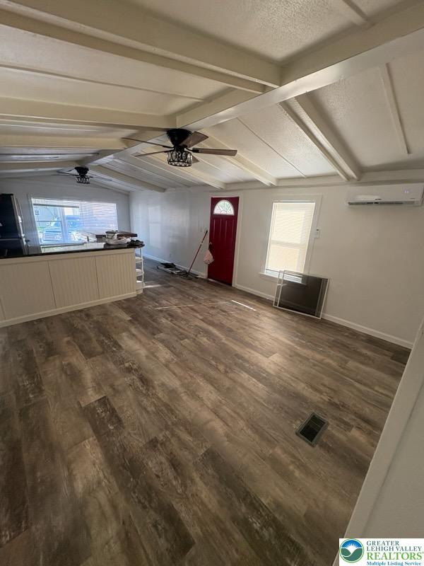 3449 Franklin Square Property Photo 11