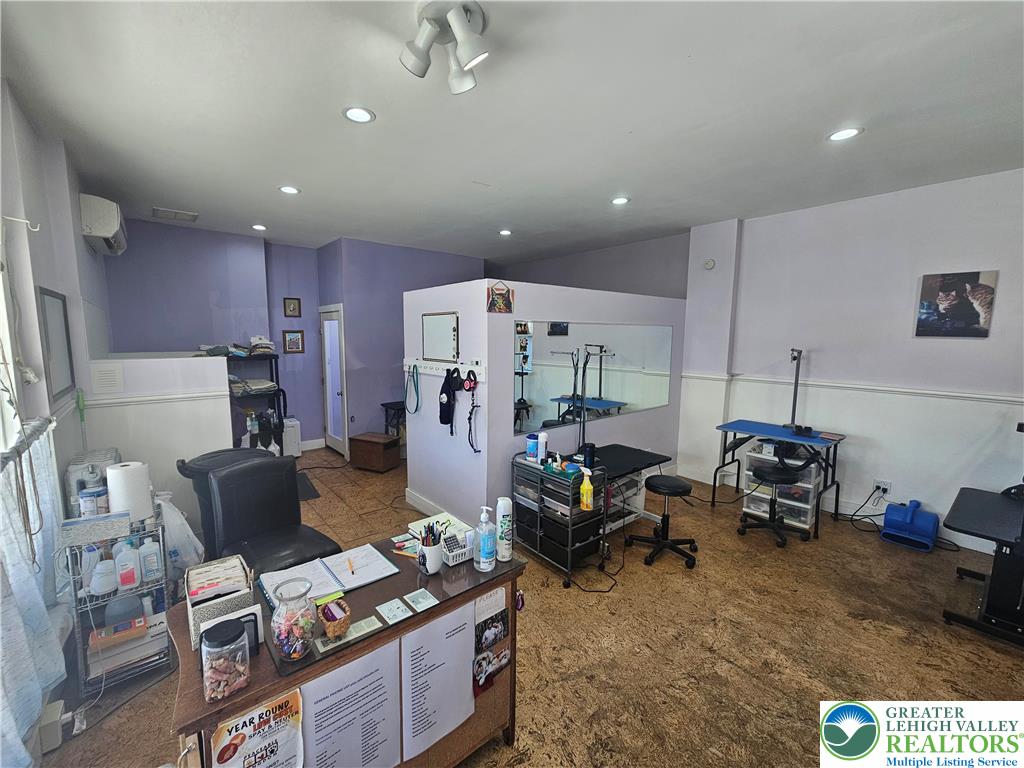 770959 Property Photo 6