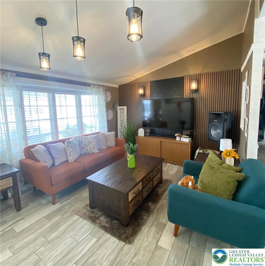 8755 Breinig Run Circle Property Photo 9
