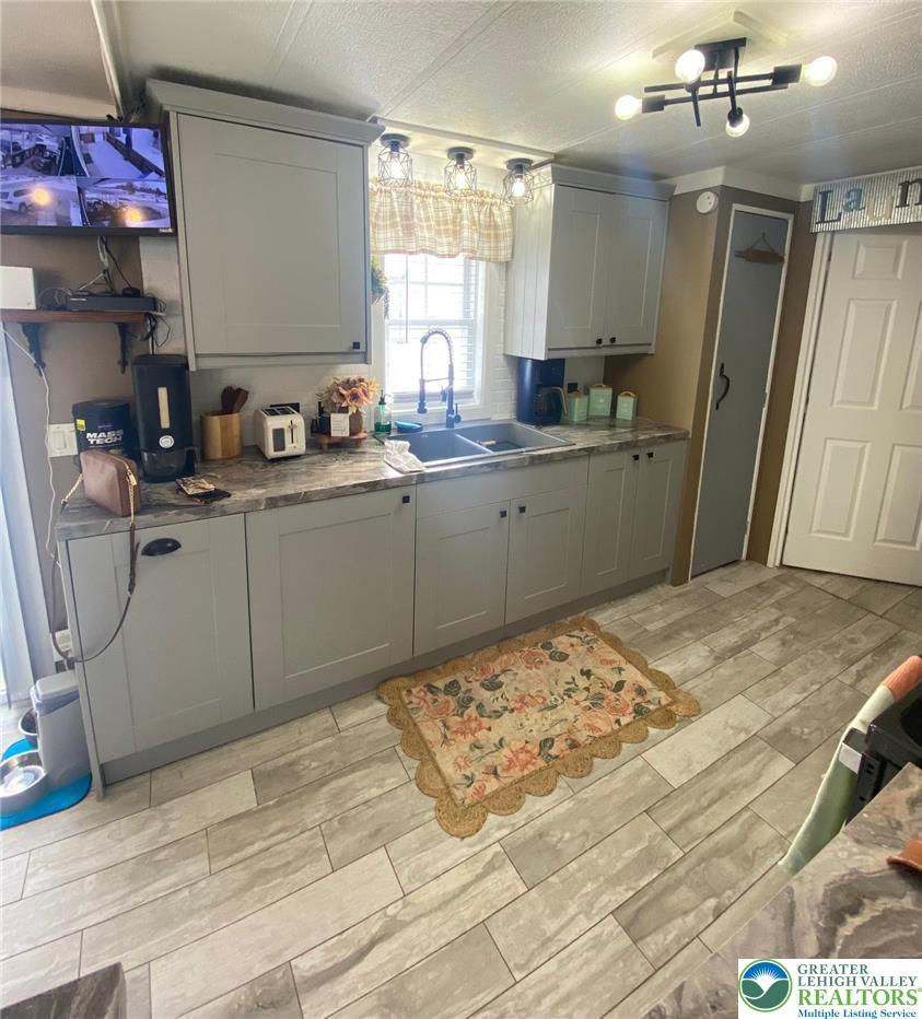 8755 Breinig Run Circle Property Photo 17