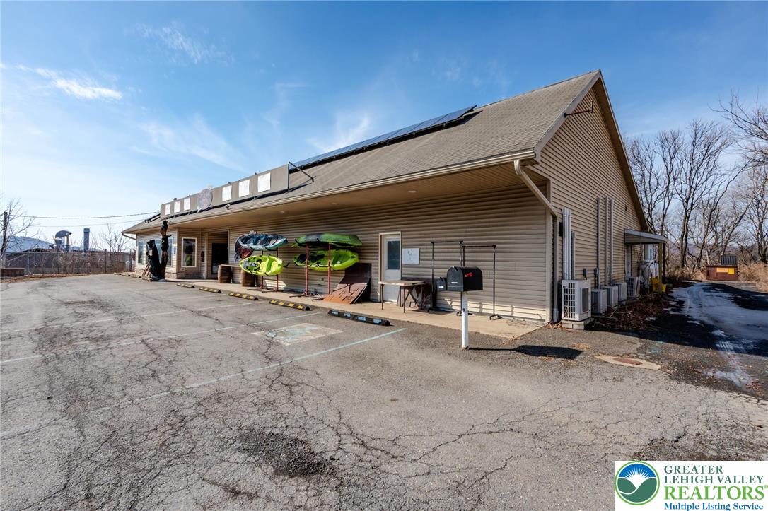 400 Interchange Road Property Photo 33