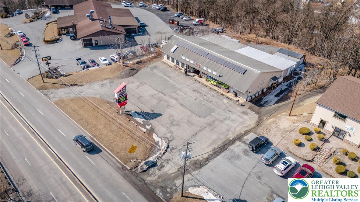 400 Interchange Road Property Photo 35