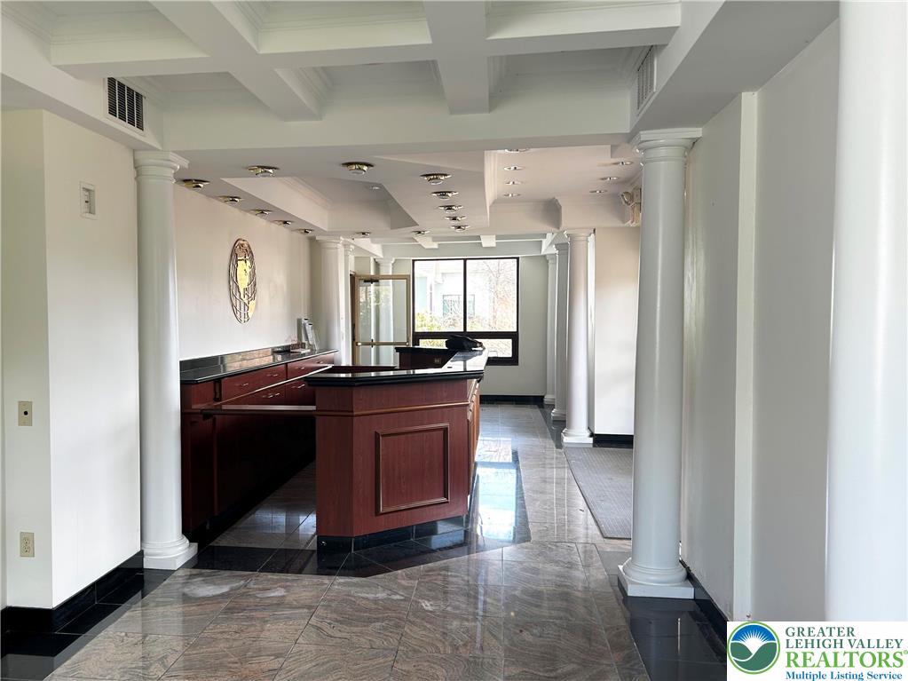 1110 Carriage Lane Property Photo 17