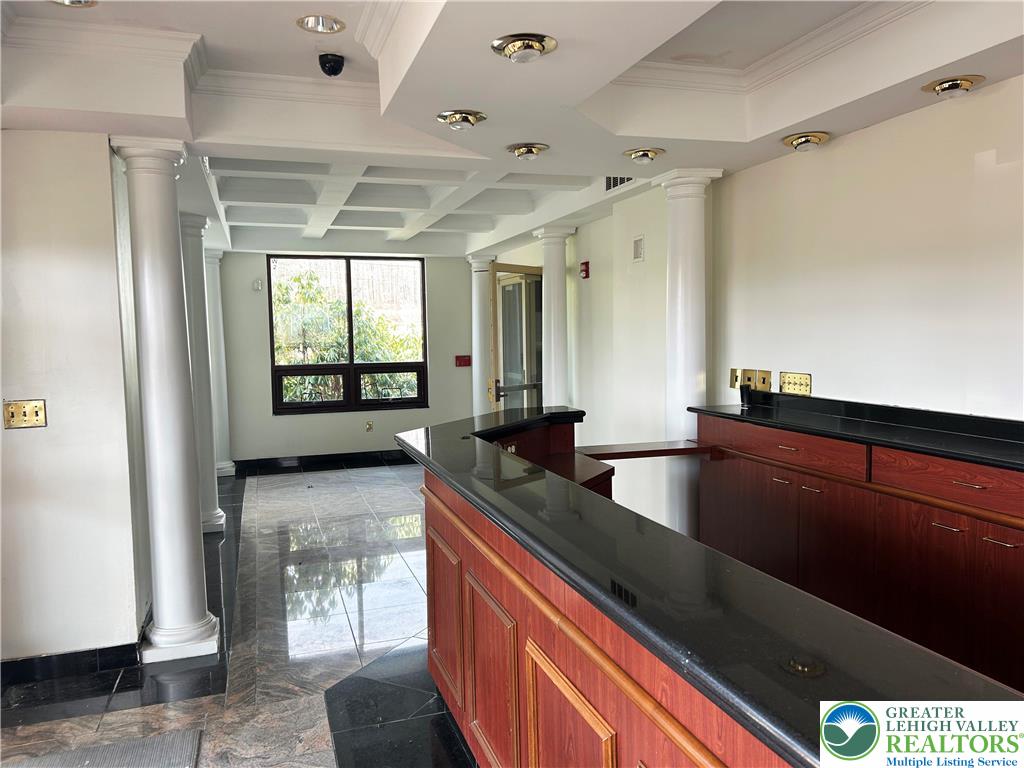 1110 Carriage Lane Property Photo 18