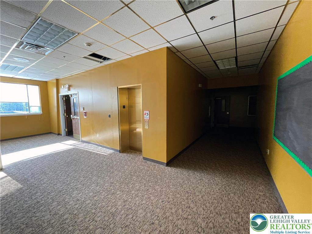 1110 Carriage Lane Property Photo 21