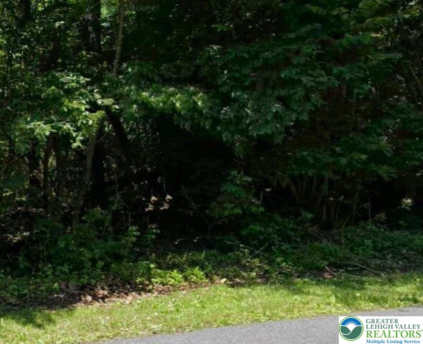 6822 Lime Kiln Road Property Photo 1