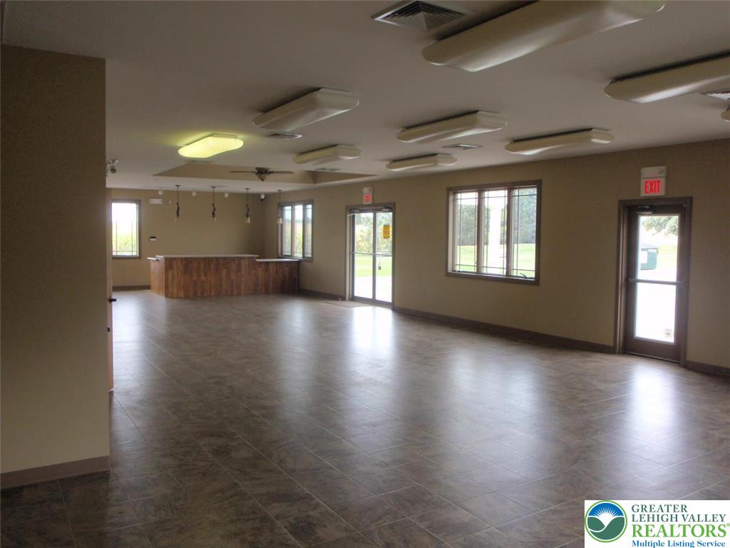 3538 Rte 309 Suite 3 Property Photo 4