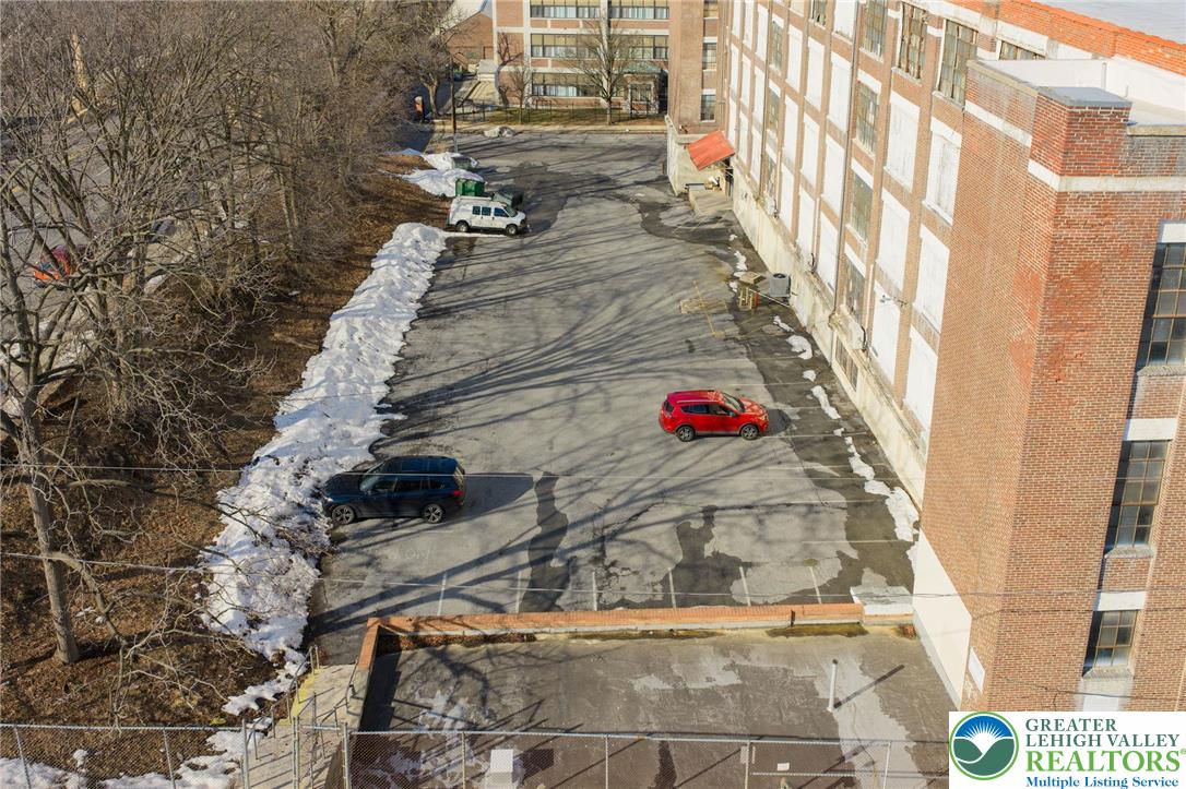 747 Pittston Street Property Photo 15