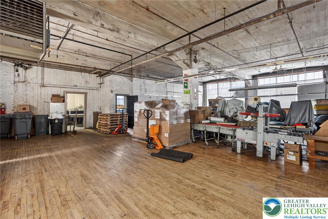 747 Pittston Street Property Photo 43