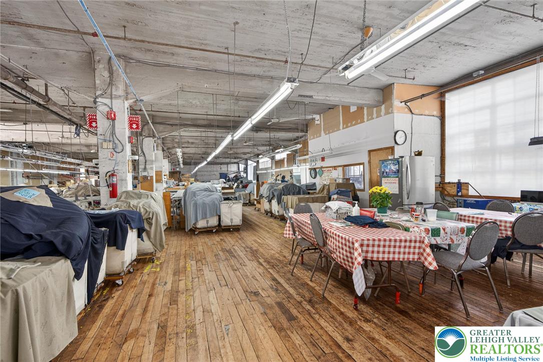 747 Pittston Street Property Photo 45