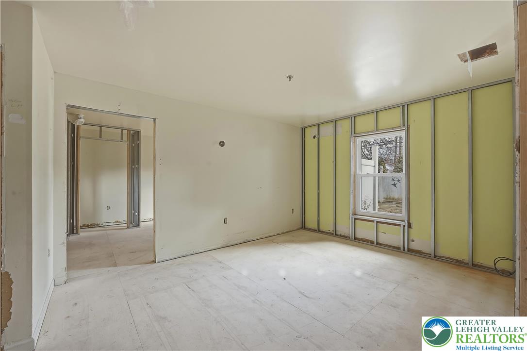 659 Broad Street Property Photo 14
