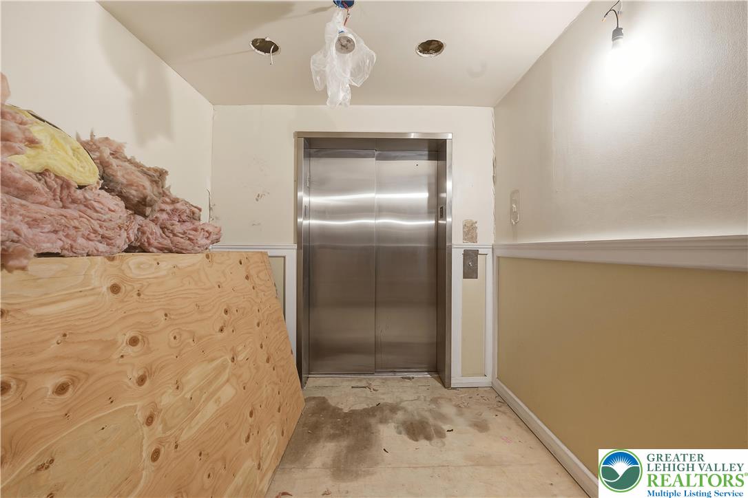 659 Broad Street Property Photo 22