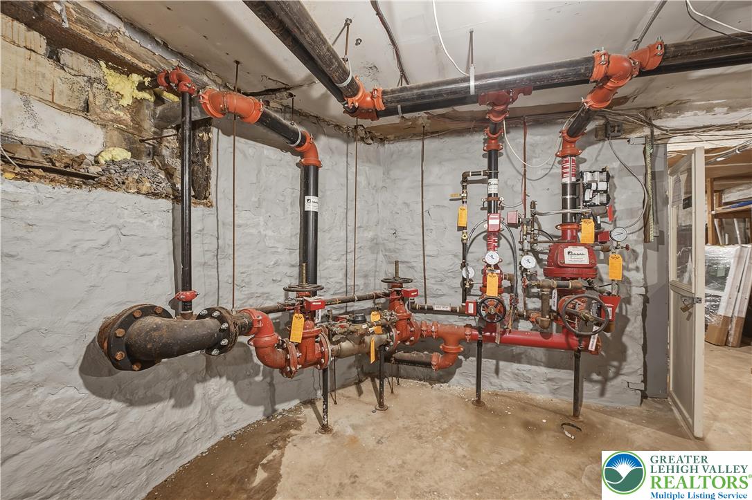 659 Broad Street Property Photo 23