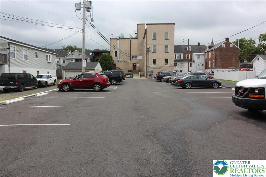 191 Main Street Property Photo 17