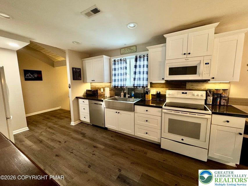 9 Sassafras Road Property Photo 9