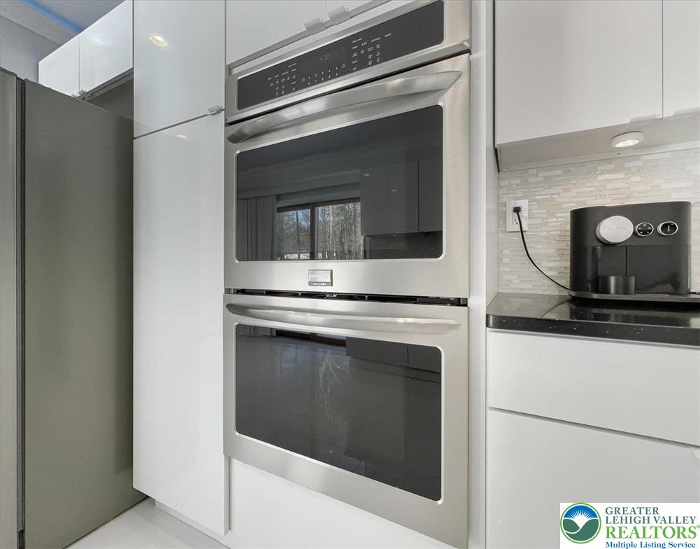 136 Kimberly Drive Property Photo 12