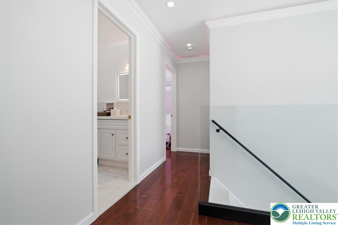 136 Kimberly Drive Property Photo 41