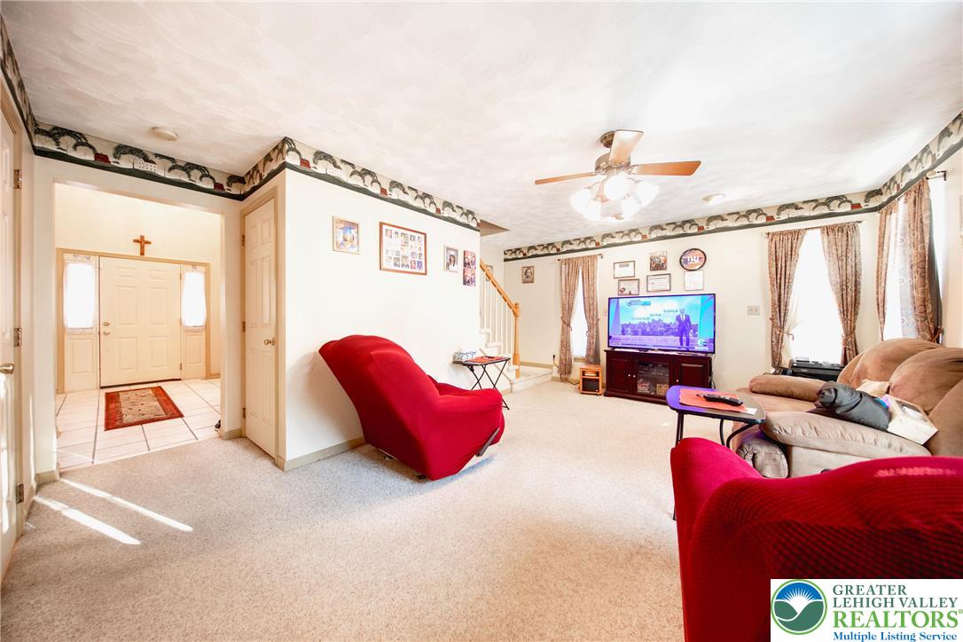 1819 Chianti Place Property Photo 7
