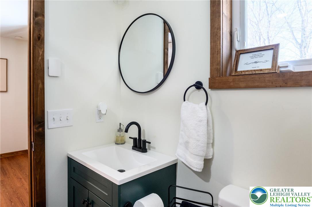 2206 Chatham Court Property Photo 13