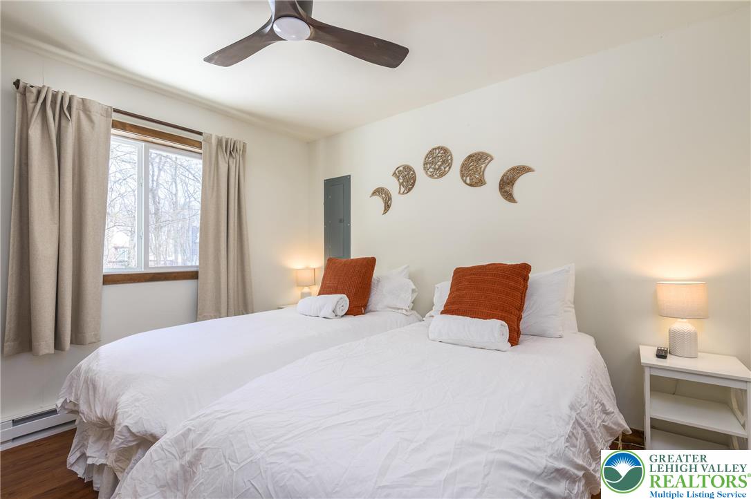 2206 Chatham Court Property Photo 15