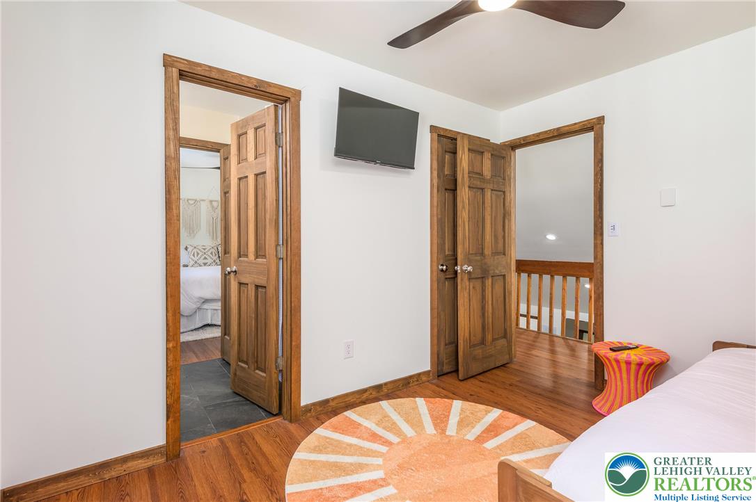 2206 Chatham Court Property Photo 19