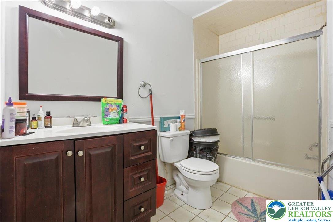 3322 Windermere Drive Property Photo 16