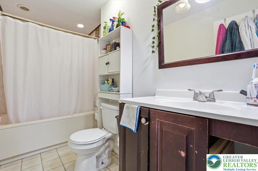 3322 Windermere Drive Property Photo 26
